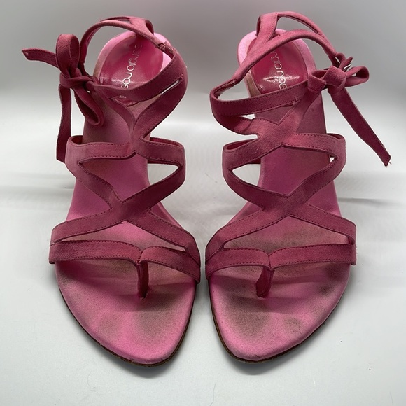 Sergio Rossi pink suede heels - Picture 2 of 8